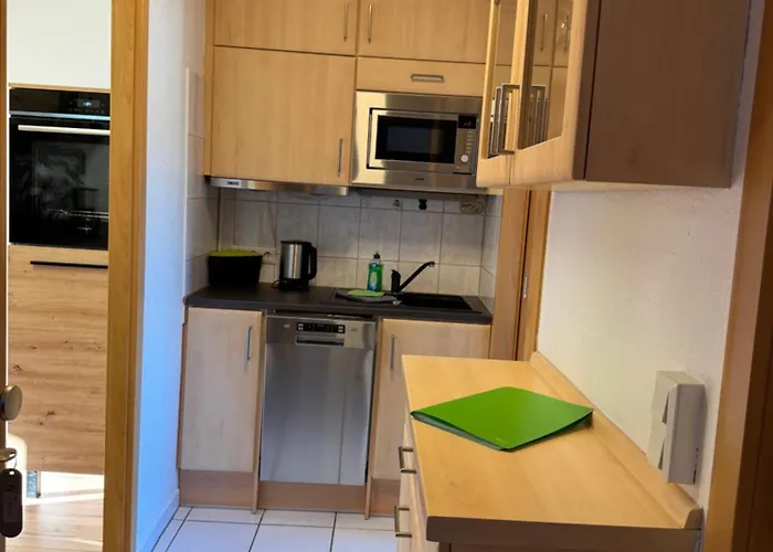 Monteur- Und Neuenhof